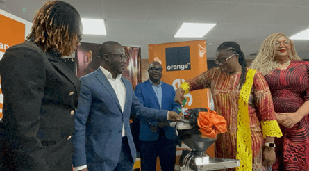 Orange Foundation - Symbolic handover of solar energy equipment to UN Women