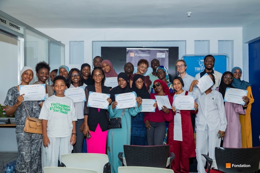 Employabilité des femmes : la Fondation Orange Guinée récompense la première cohorte du programme Sanku Decor’Art