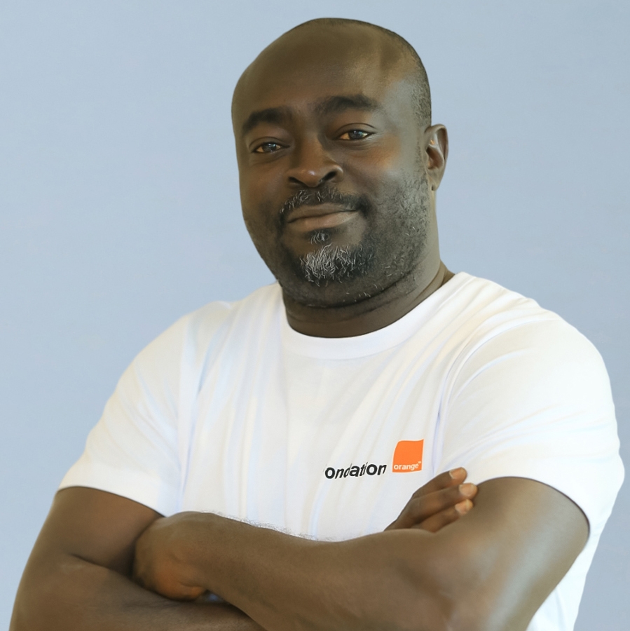 Hermann partage ses expériences vécues avec les actions de la FOCI