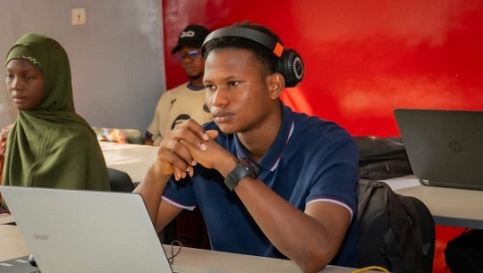 Formation des jeunes aux métiers du Community Management