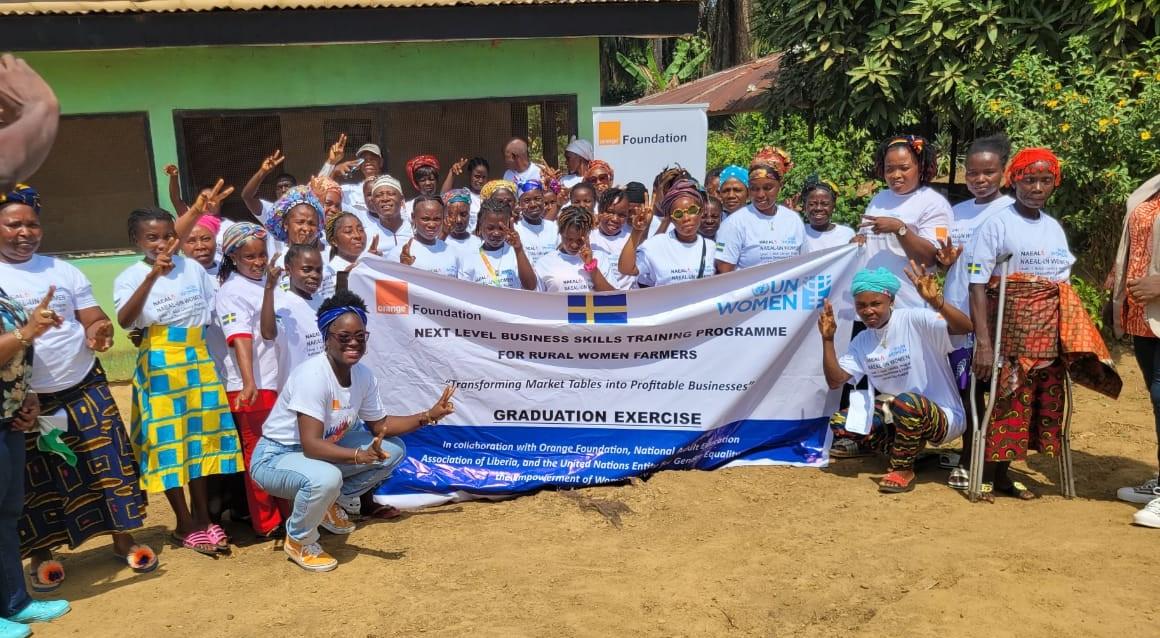 Together, let's create change.
United, let's make a difference!