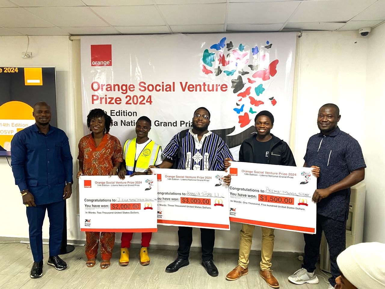 ๐ข๐ฟ๐ฎ๐ป๐ด๐ฒ ๐ฆ๐ผ๐ฐ๐ถ๐ฎ๐น ๐ฉ๐ฒ๐ป๐๐๐ฟ๐ฒ ๐ฃ๐ฟ๐ถ๐๐ฒ!