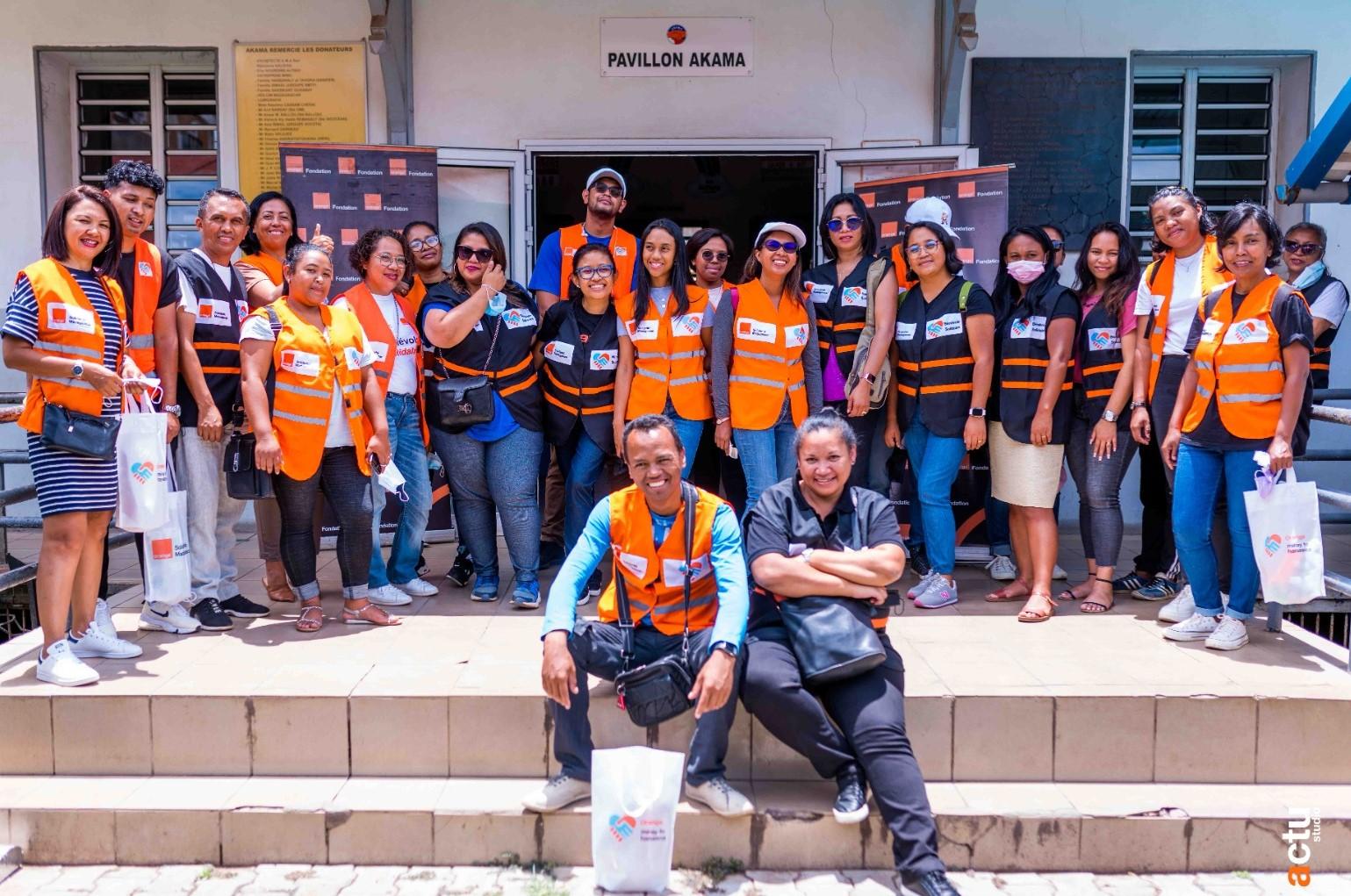 Ensemble créons le changement,
unis faisons la différence