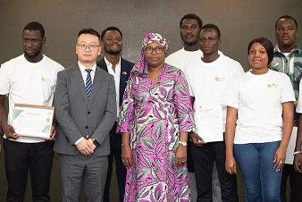 Orange Guinée renouvelle son engagement pour la jeunesse à travers le programme “Seeds for the Future” de Huawei