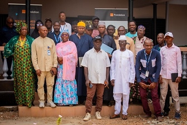 Maintien des filles à l’école : la Fondation Orange Guinée étend son programme à Forécariah