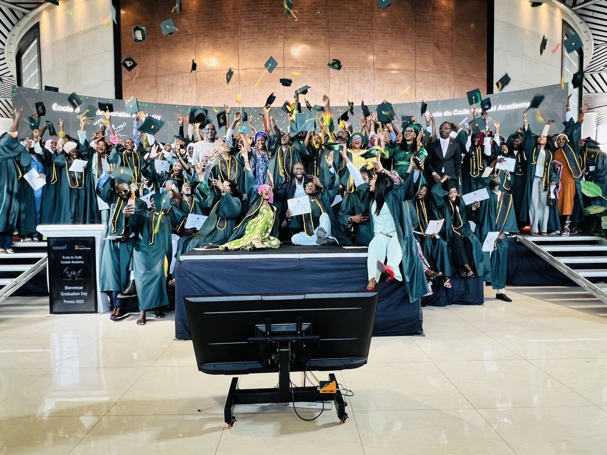 Cérémonie de Graduation Day de la Promotion 2023 de l'École du Code Sonatel Academy.